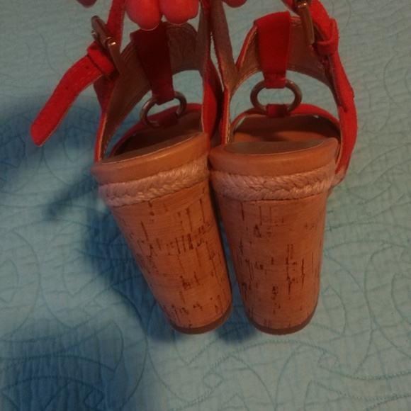 Coach Block Heels Coral Color 5.5 B. main image 2